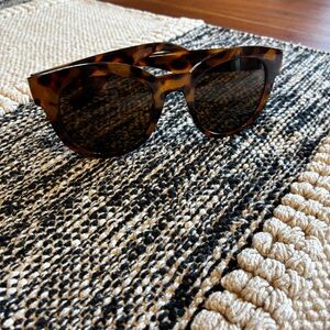 CrushEyes Sunglasses- Tortoise Brown